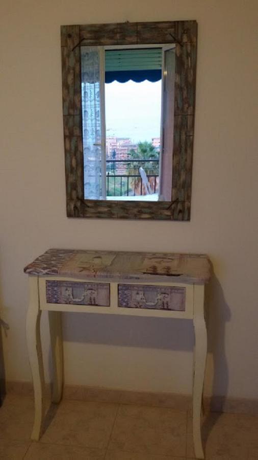Very Cosy House With Fabulous Sea View! Pietra Ligure Room photo