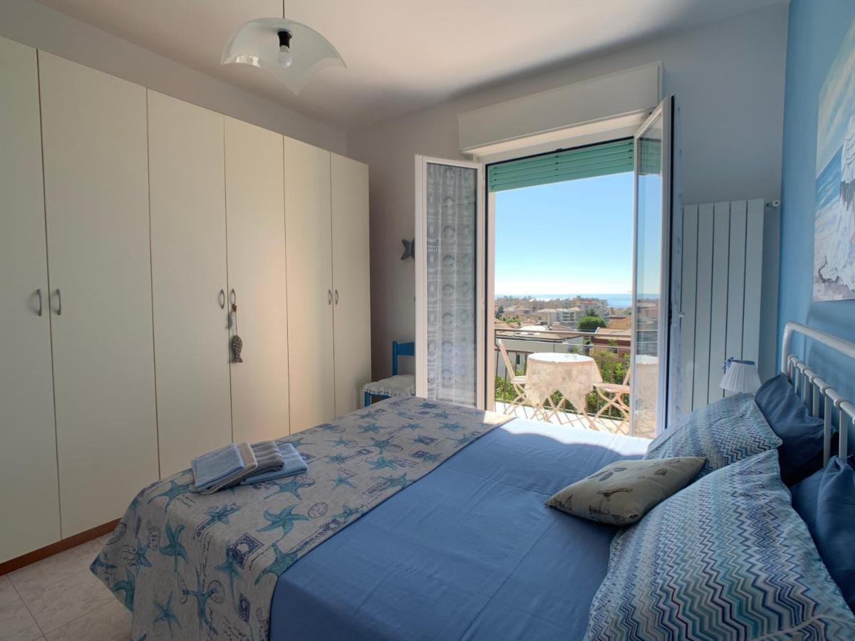 Very Cosy House With Fabulous Sea View! Pietra Ligure Exterior photo